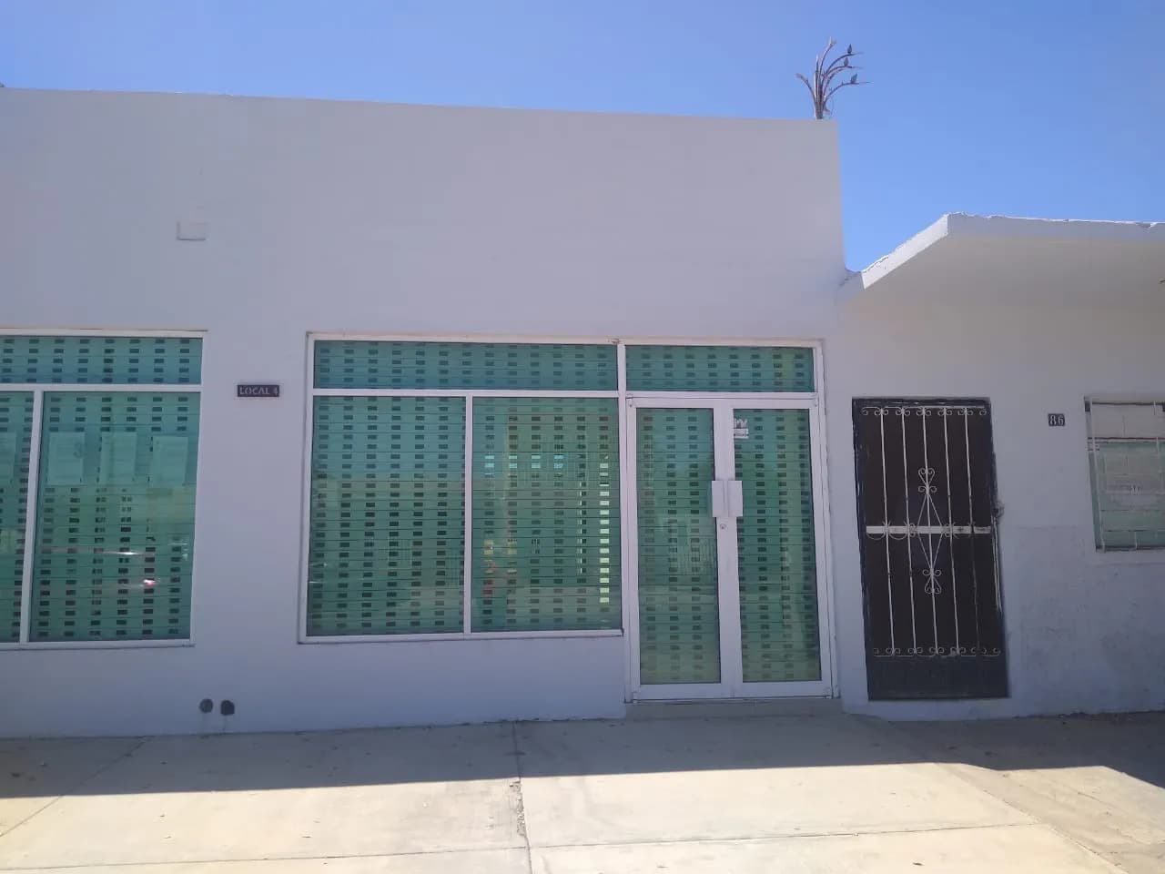 LOCAL COMERCIAL EN RENTA COL CENTRO
