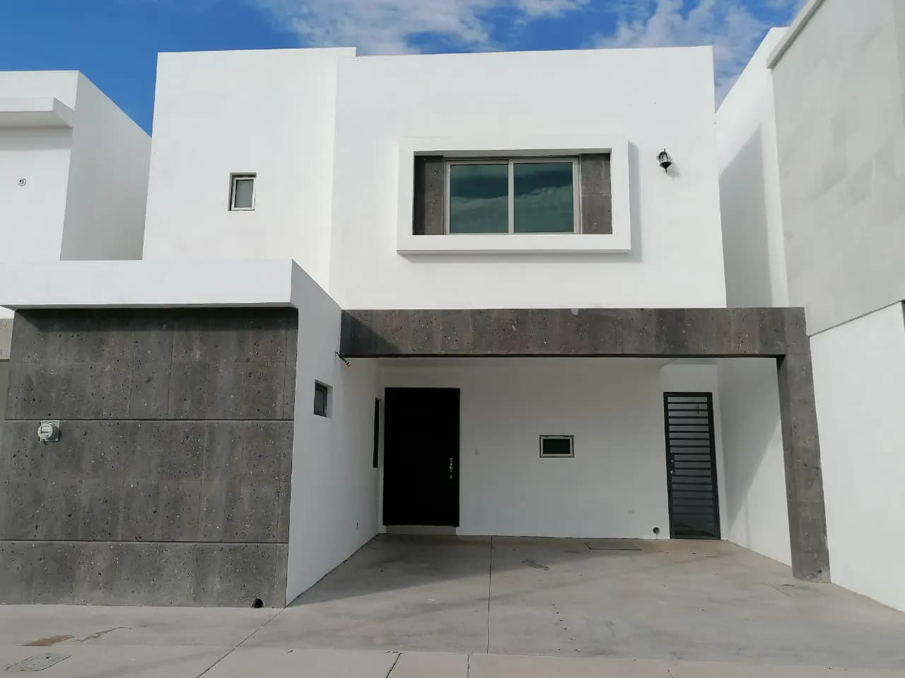 CASA EN RENTA NUEVA PRIV EL PEDREGAL ALCAZAR DEL COUNTRY